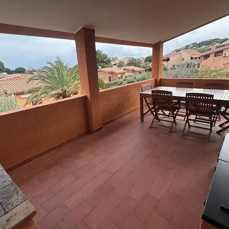 Casa Charlie, Vista Mare A 2 Passi Dalla * Costa Rei